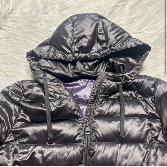 Andrew Marc Metallic Puffer Jacket - Picture 4 of 6